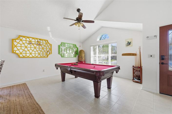 Image No.14-4 Bed Property for sale