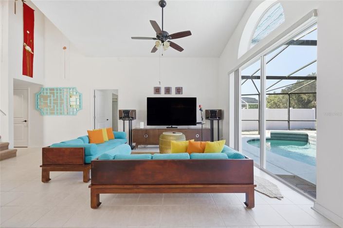 Image No.20-4 Bed Property for sale