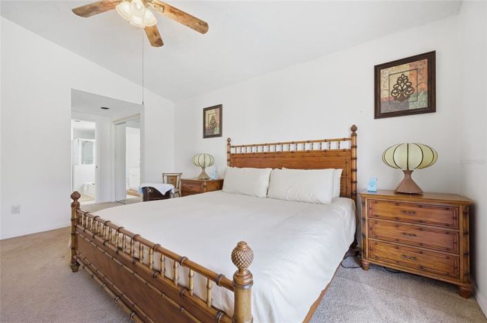 Image No.30-4 Bed Property for sale