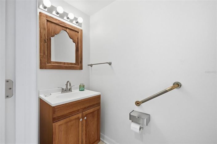 Image No.34-4 Bed Property for sale