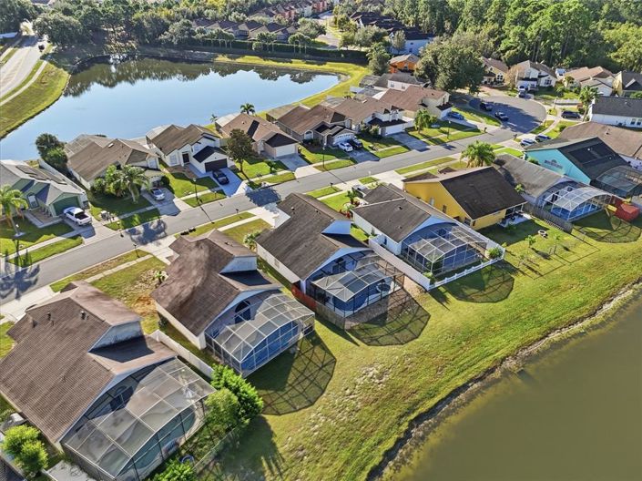 Image No.4-4 Bed Property for sale