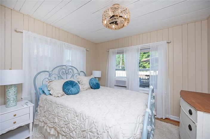 Image No.18-2 Bed Property for sale