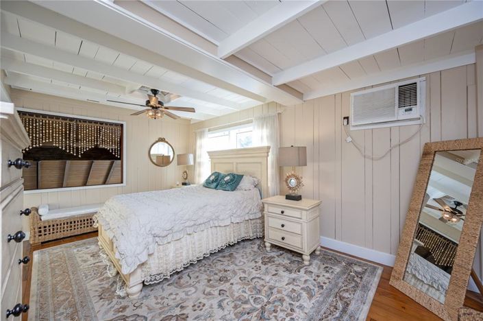 Image No.28-2 Bed Property for sale