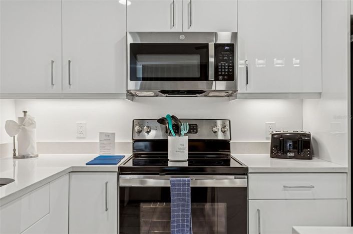 Image No.16-2 Bed Property for sale