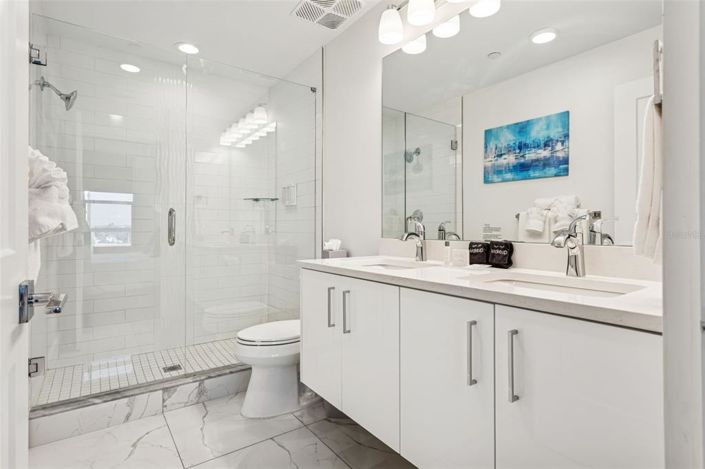 Image No.21-2 Bed Property for sale