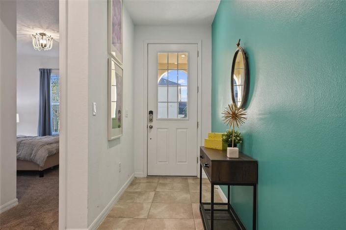 Image No.6-7 Bed Property for sale