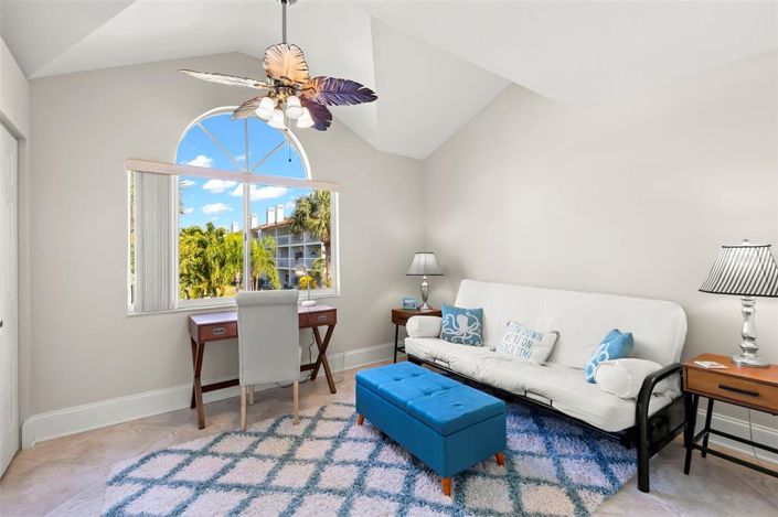 Image No.12-3 Bed Townhouse for sale