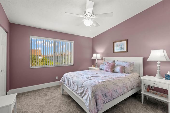 Image No.22-3 Bed Townhouse for sale