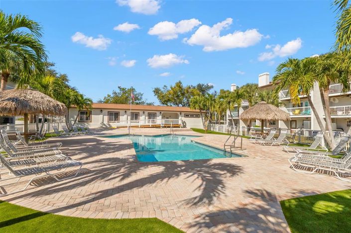 Image No.32-3 Bed Townhouse for sale