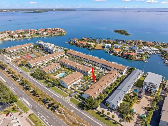 Image No.37-3 Bed Townhouse for sale