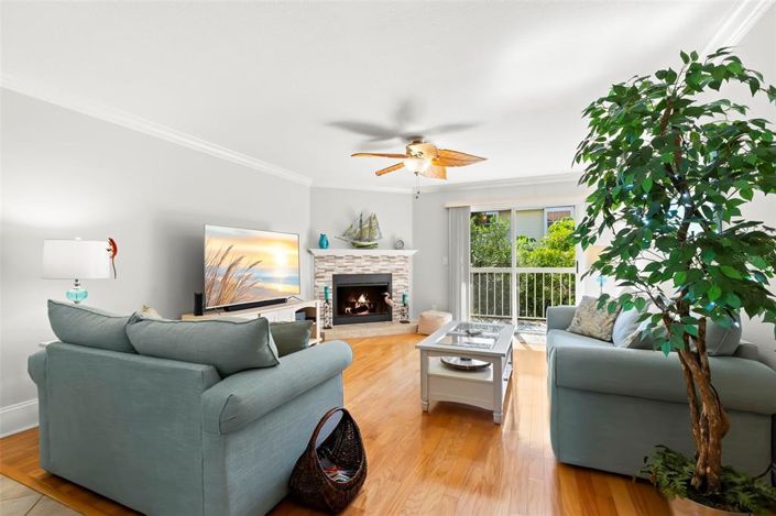 Image No.4-3 Bed Townhouse for sale