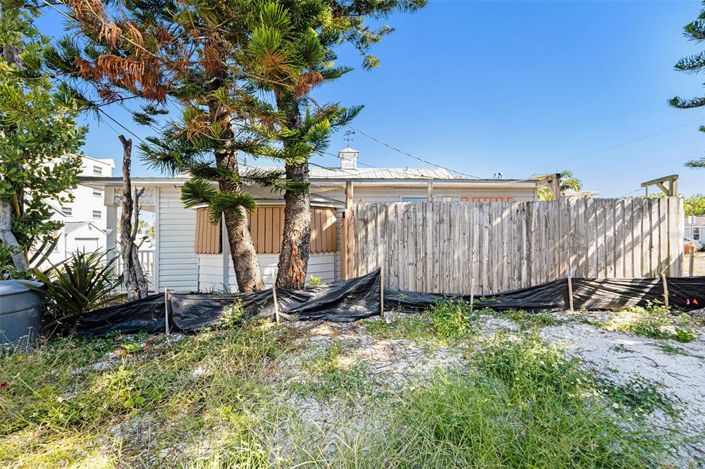 Image No.19-3 Bed Property for sale