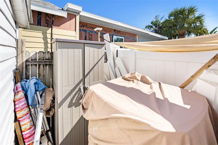 Image No.22-3 Bed Property for sale