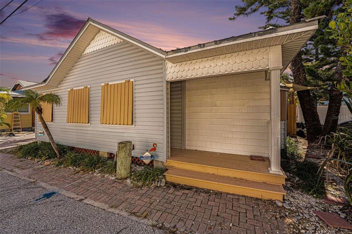 Image No.26-3 Bed Property for sale