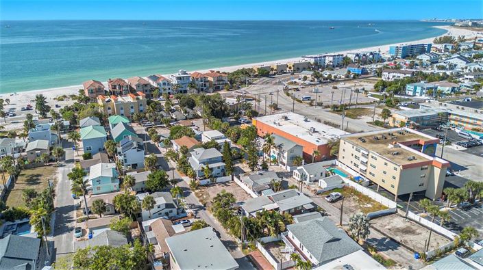 Image No.31-3 Bed Property for sale