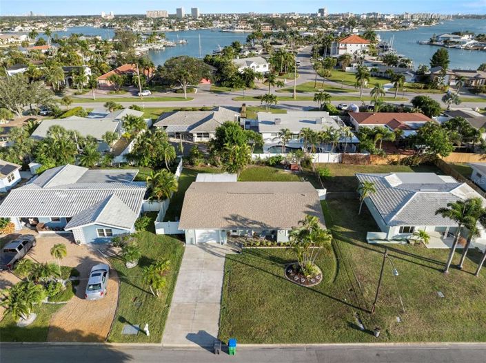 Image No.35-3 Bed Property for sale