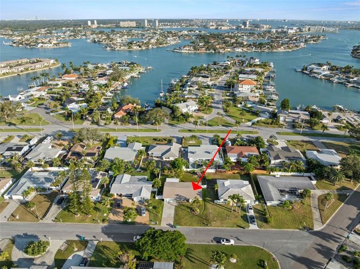 Image No.37-3 Bed Property for sale