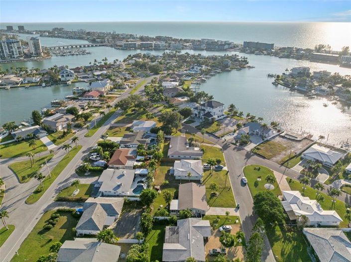 Image No.39-3 Bed Property for sale