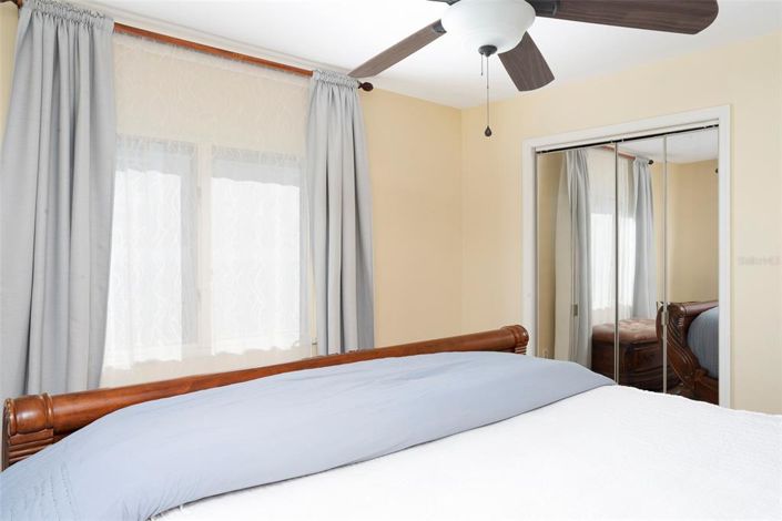 Image No.29-3 Bed Property for sale