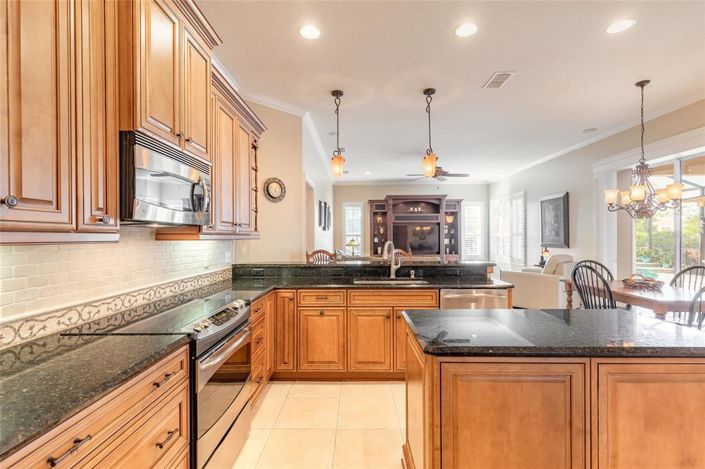 Image No.18-4 Bed Property for sale