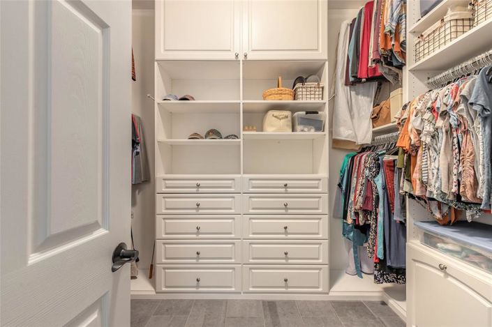 Image No.29-4 Bed Property for sale