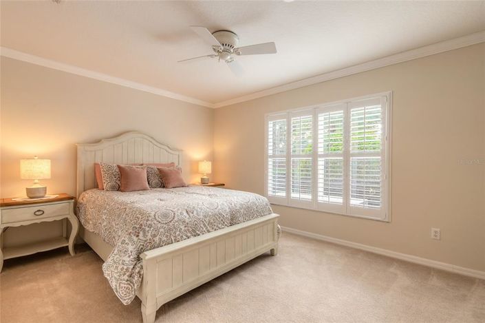 Image No.30-4 Bed Property for sale