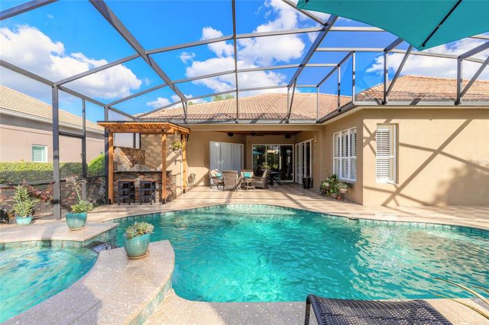 Image No.45-4 Bed Property for sale