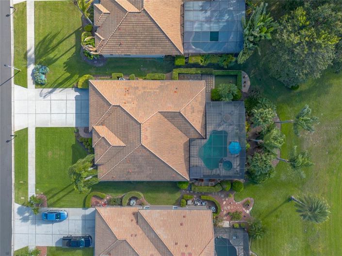 Image No.60-4 Bed Property for sale