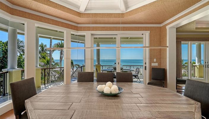 Image No.25-6 Bed Property for sale