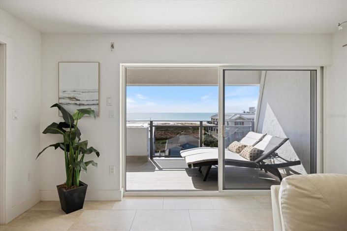 Image No.21-2 Bed Property for sale