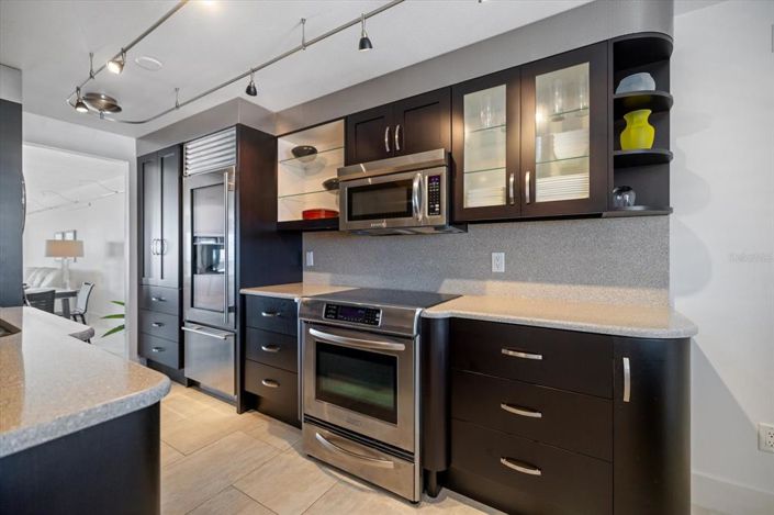 Image No.3-2 Bed Property for sale