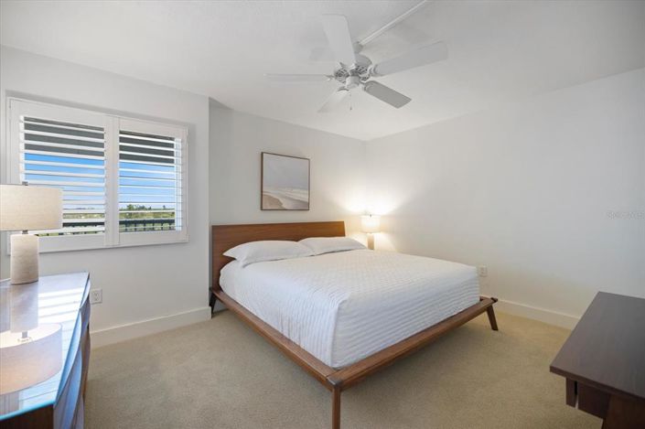 Image No.31-2 Bed Property for sale