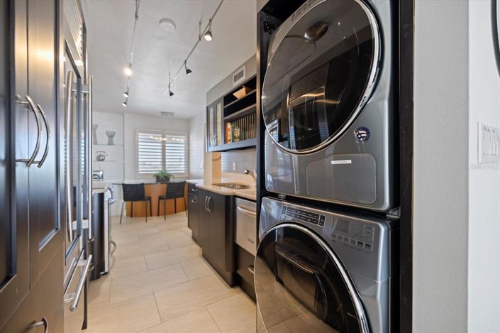 Image No.41-2 Bed Property for sale