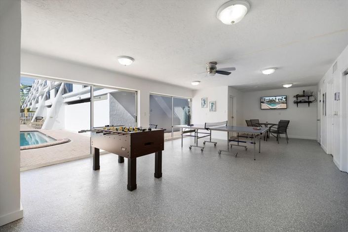 Image No.49-2 Bed Property for sale