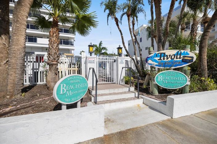 Image No.56-2 Bed Property for sale