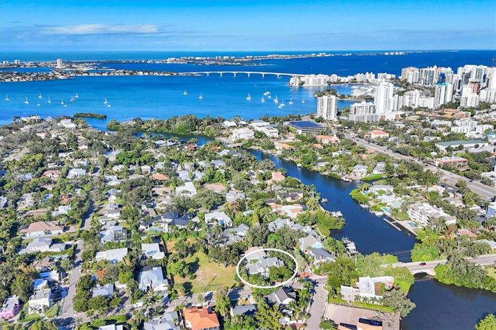 Image No.2-3 Bed Property for sale