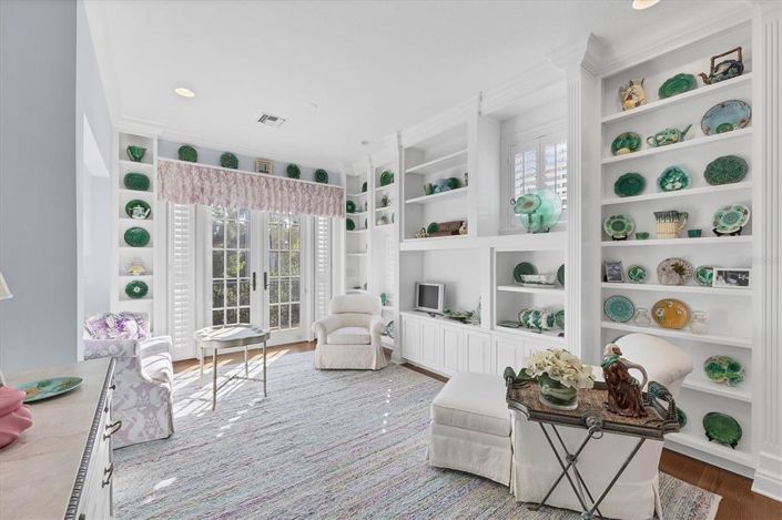 Image No.32-3 Bed Property for sale