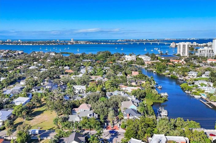 Image No.44-3 Bed Property for sale