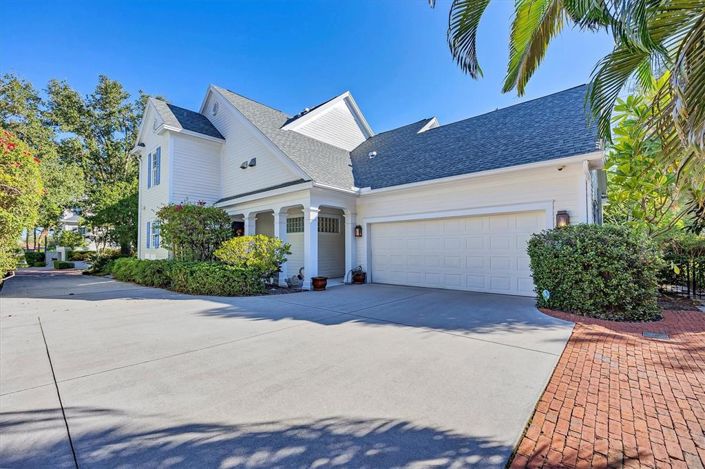 Image No.6-3 Bed Property for sale