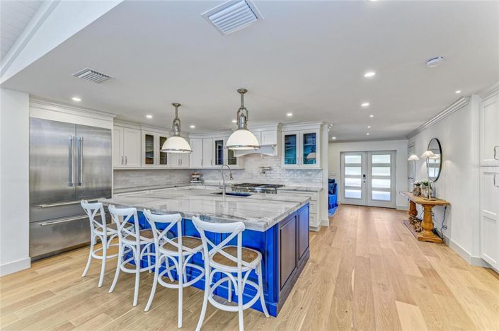 Image No.20-3 Bed Property for sale