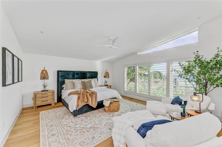 Image No.38-3 Bed Property for sale