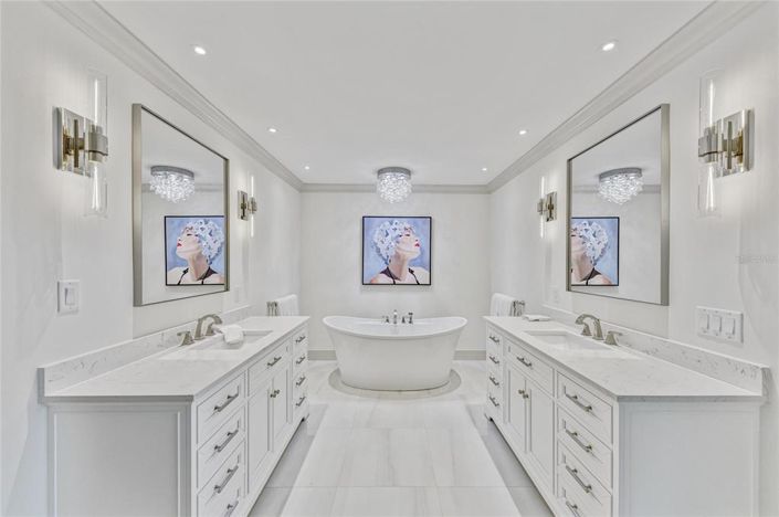 Image No.43-3 Bed Property for sale