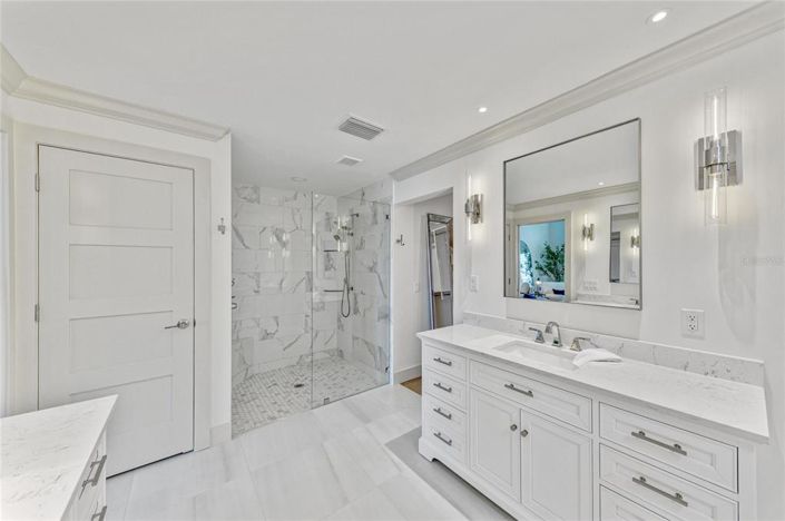 Image No.47-3 Bed Property for sale