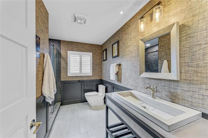 Image No.60-3 Bed Property for sale