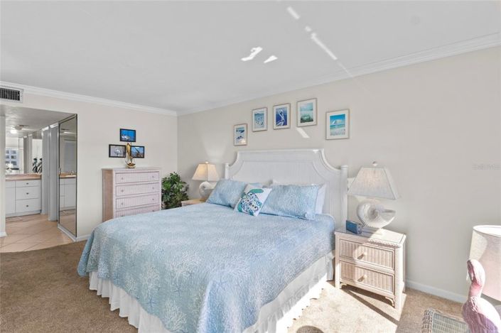 Image No.11-2 Bed Property for sale