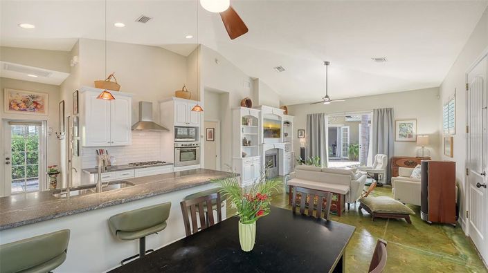 Image No.15-3 Bed Property for sale