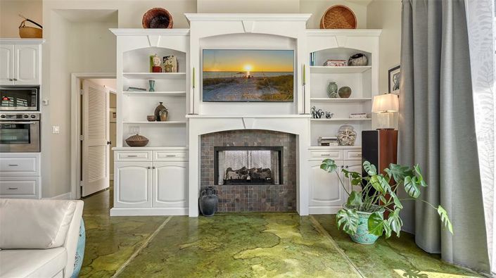 Image No.20-3 Bed Property for sale