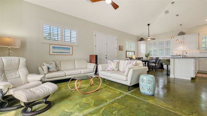 Image No.23-3 Bed Property for sale