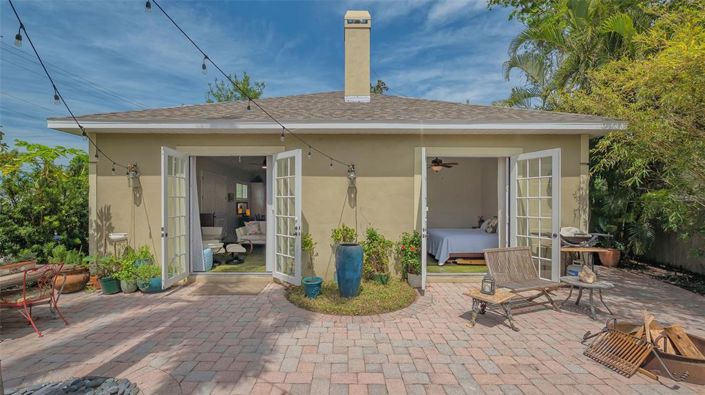 Image No.32-3 Bed Property for sale