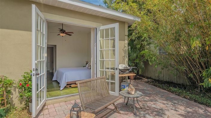 Image No.34-3 Bed Property for sale